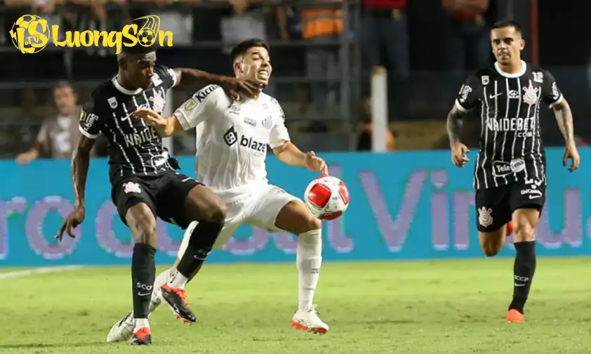 Trận đấu giữa Santos và Corinthians sẽ rất hấp dẫn. (Ảnh: Internet) Trận đấu giữa Santos và Corinthians sẽ rất hấp dẫn.